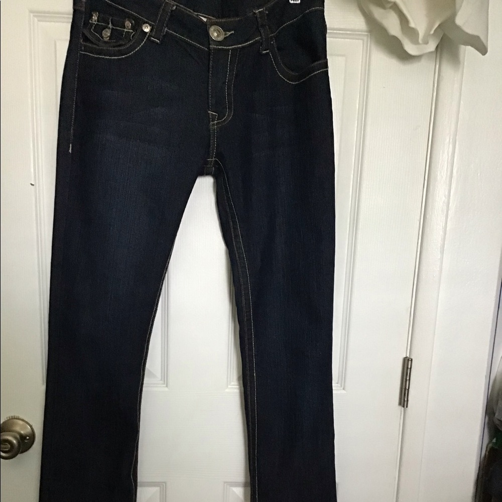 True Religion Gold Stitch ❣️